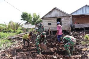 Tinjau Lokasi TMMD, Dandim Tanjab Harapkan Bedah Rumah Bermanfaat