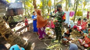 Cegah Corona, Satgas TMMD Kodim Tanjab Tak Bosan Imbau Warga Pakai Masker