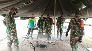 Jelang Kunjungan Tim Wasev, Dansatgas Cek Kesiapan Tenda Untuk Transit