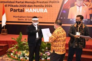 BREAKING NEWS: Diserahkan Langsung oleh OSO, Fachrori-Safrial Resmi Diusung Partai Hanura