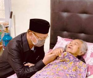 Kabar Duka: Ibunda Cek Endra Hj Hafni Rosnah Meninggal Dunia Pagi Ini