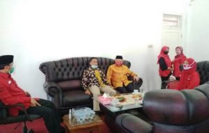 CE dan Ratu Munawaroh Tiba di PDIP Siap Nobar Dengarkan Pengumuman Dukungan PIlgub Jambi