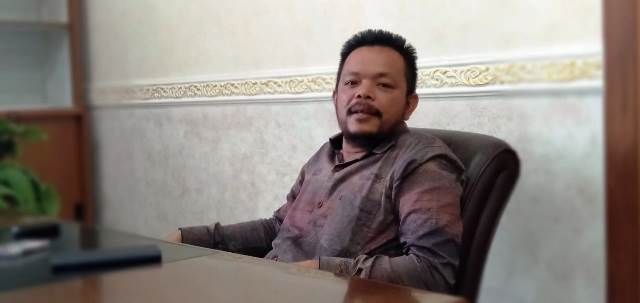 Anggota DPRD Provinsi Jambi Dapil Batanghari Sapuan Ansori ketika diruang Fraksi Partai NasDem, Senin (7/9/2020)