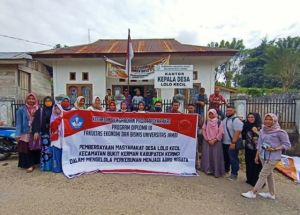 Gelar Pengabdian, FEB Unja Sosialisasi Kelola Perkebunan Jadi Agro Wisata di Desa Lolo Kerinci