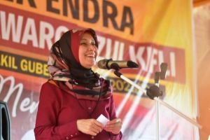 Orasi Ratu Munawaroh Soal Program Bumi dan Langit Di Kumpeh Disambut Gemuruh, Apa Maksudnya?