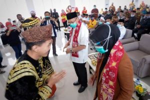 Kukuhkan Tim Di Kerinci - Sungai Penuh, CE-Ratu Diangkat Jadi Bagian Mendah Kincai