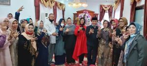 Istri HBA Dukung Al Haris -  Sani Di Pilgub Jambi
