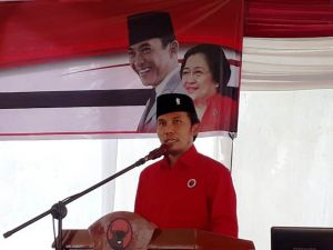 Di Hadapan Kader PDIP Batanghari, Edi Purwanto: Wajib Amankan Rekomendasi Partai Menangkan CE-Ratu
