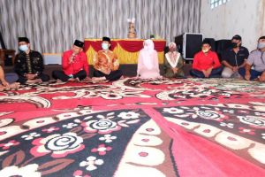 Sosialisasi di Basis Haris, Ratu Bertemu Tokoh Jawa dan Sunda di Kediaman Khafid Moein