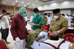 Khitanan Masal di Tengah Pandemi Berjalan Sukses, Bupati Beri Apresiasi