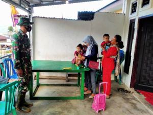 Satgas Lakukan Komsos dengan Warga, Dandim 0417/Kerinci: Rakyat Adalah Ibu Kandung TNI