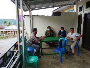 Satgas dan Warga Semakin Akrab di Lokasi TMMD, Dansatgas: Inilah Kemanunggalan TNI-Rakyat