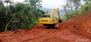 Masuki Hari ke-18, Dibantu Alat Berat, Satgas Kebut Penyelesaian Buka Jalan Baru