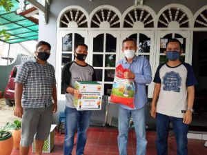 FJM Jambi Serahkan Bantuan Covid 19 dari SKK Migas-PetroChina