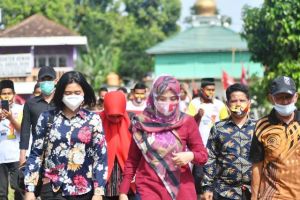 Bertemu Warga Parit Culum, Ratu Siap Awasi Langsung Pembangunan Infrastruktur Agar Tak Dikorupsi