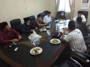 Cek Endra Sambangi Kantor MUI Jambi, Sejumlah Pengurus Titip Pesan ini