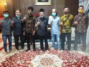 Banjir Dukungan, Sejumlah Komunitas Sampaikan Dukungan Langsung ke Cek Endra