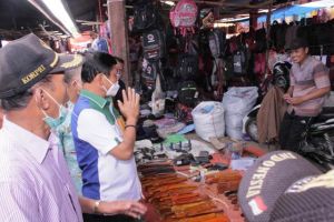 Syafril Blusukan di Pasar Tamiai, Pedagang: Seluruh Pedagang Pilih Uhang Kito, Nomor Duo