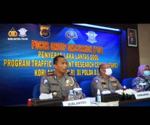 Korlantas Polri Gelar FGD Bahas Penyebab Laka Lantas Odol di Polda Yogyakarta