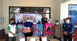 HUT ke-9, DPW NasDem Salurkan Bansos ke Lansia di Panti Werdha Luhur Jambi