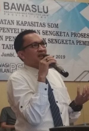 KIP Provinsi Jambi Sosialisasi Perki Baru, Topan : Biar Tidak Ada Masalah Untuk Dapatkan Informasi 