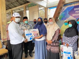 SAH Terus Salurkan Bantuan Sembako Bagi Masyarakat