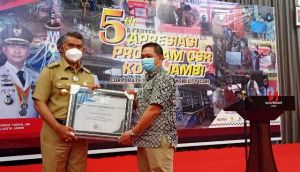 Pemkot Jambi Berikan Penghargaan Kepada 54 Pelaku Usaha Yang Menyalurkan Dana CSR