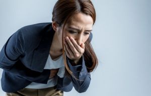 Gejala COVID-19 yang Terkait dengan Pola Makan, Mual hingga Kehilangan Penciuman