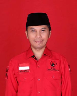 Ahmadi Zubir - Alvia Santoni Bergabung Dengan PDIP, Ini Pengakuan Edi