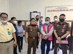 Jaksa Jemput Paksa Kadis Perkim Sungaipenuh Karena Dua Kali Mangkir