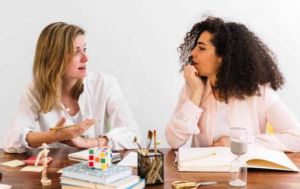 Survei Ungkap 5 Dampak Pandemi Covid-19 dalam Relasi Sosial dan Kebahagiaan