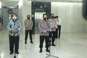 Tekan Penyebaran COVID-19, Kapolri Bahas Tilang Elektronik dengan MA