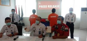 Izin Kunjungan Disalahgunakan Untuk Buka Usaha Kayu di Singkut Jambi, 2 WNA Dipulangkan