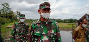 Bangun 5,2 KM Jalan TMMD, Waktu Tempuh Dari 4 Jam Jadi 35 Menit