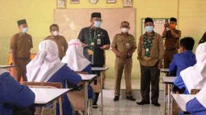 Plh Gubernur Didampingi Wabup, Louncing Tiga Kabupaten di SMA 12 Merangin