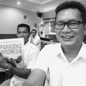 OPINI: Hari Pekerja Nasional Di Tengah Serbuan Tenaga Kerja Asing