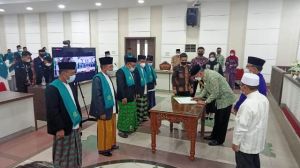 Walikota Jambi Lantik Dan Kukuhkan Pengurus MUI Kota Jambi