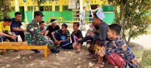 Pasi Pers Kodim 0415/Batanghari Sampaikan Bahaya Radikalisme ke Santri