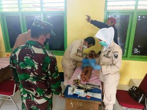70 Anak-anak Ikuti Sunatan Massal di Pembukaan TMMD