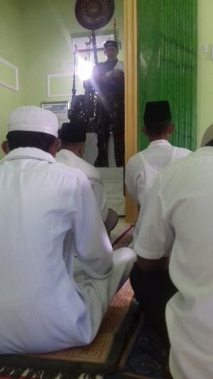 Serka Munazir Jadi Khatib dan Imam Shalat Jumat di Masjid Raudatul Hasanah Mekar Jaya
