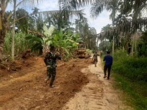 Perluasan Jalan Mekar Jaya-Talang Belido, Kabel Listrik Ikut Dipindahkan