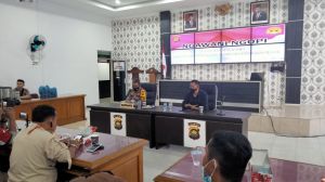 Sambut Puasa, Kapolres Ajak Wartawan Pantau Bahan Pokok dan Hiburan Malam