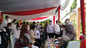 Disambangi Risma, SAD Desa Jelutih Dibuatkan KTP agar Dapat Bantuan Sosial