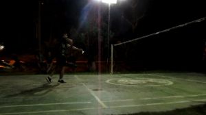 Main Badminton Bersama Warga, Bangun Kebersamaan dan Jaga Imun