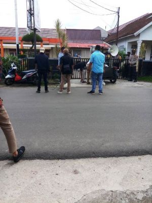 Pendemo Datangi KPU Provinsi Minta Pelaksanaan PSU Transparan