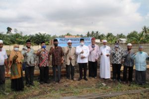 SAH Letakan Batu Pertama Pembangunan Masjid STAI Ma'arif Jambi
