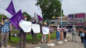 AJI Jambi Lakukan Aksi Solidaritas Untuk Jurnalis Tempo Surabaya