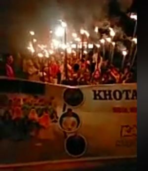 Masyarakat Tanah Tumbuh Gelar Pawai Obor Sambut Bulan Ramadan