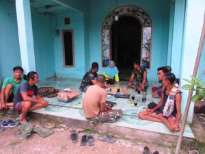 Mayor Beni Ngopi Bareng di Rumah ketua RT Sungai Gelam, Warga Sampaikan Aspirasi Ini