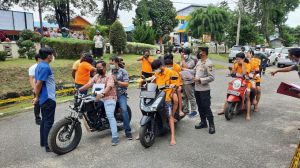 DPO Pembacokan siswa SMA 7 Jambi Diantar Keluarga ke Polsek Telanaipura